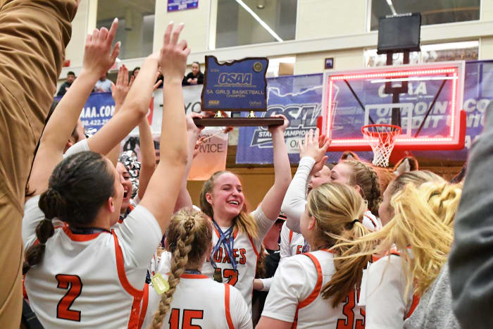 a Silverton Crater 5A Oregon girls basketball final 2024 Leon Neuschwander 82